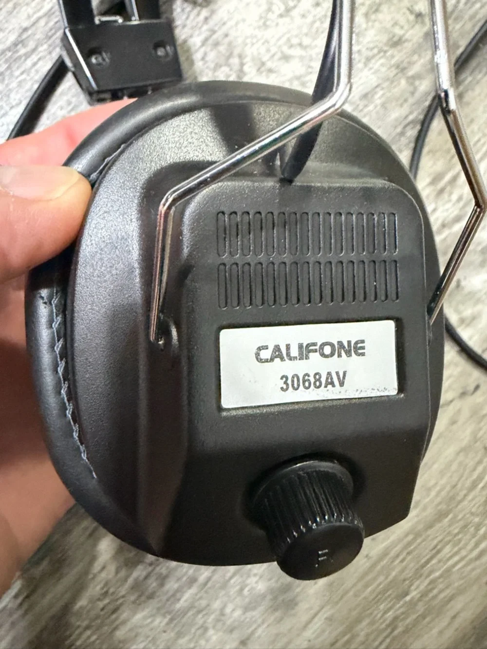 Vintage Black Over-Ear Headphones with Padded Headband